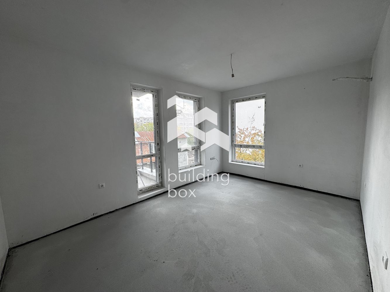 Тристаен апартамент - Люлин Център - 0