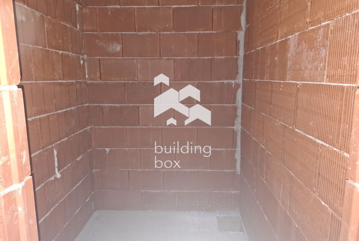 Продава тристаен апартамент в Бояна - 0