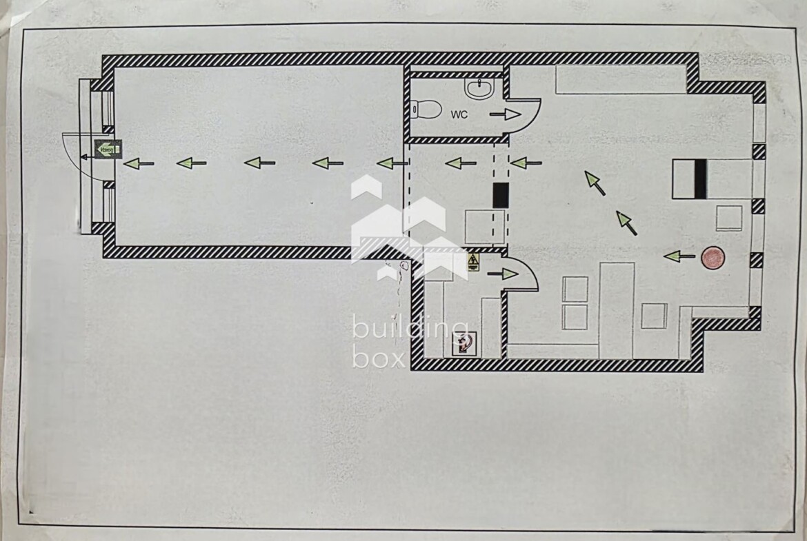 Магазин в идеален Център - 0