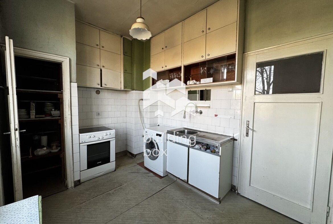 Тристаен апартамент в Центъра на гр. София - 0