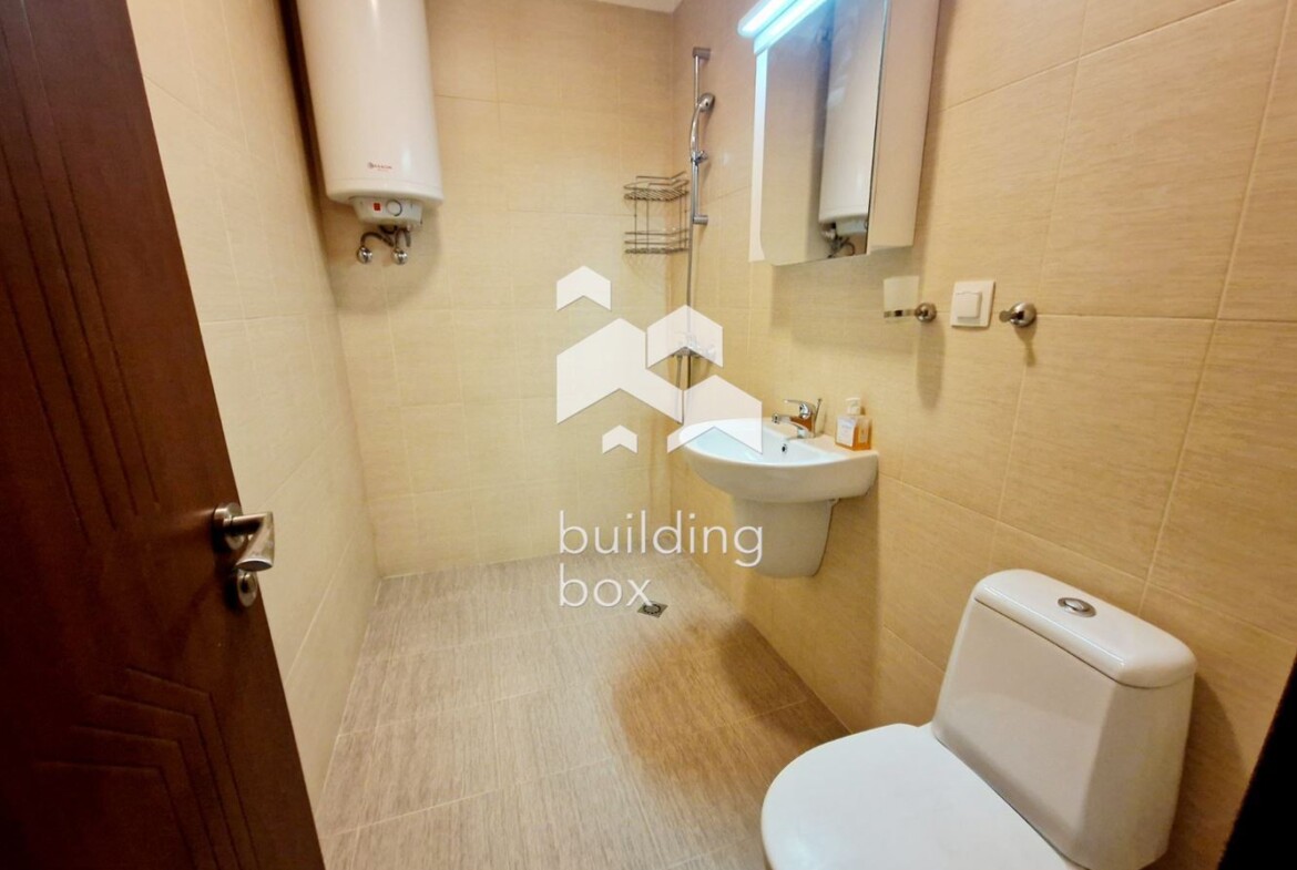 Двустаен апартамент в Гео Милев - 0