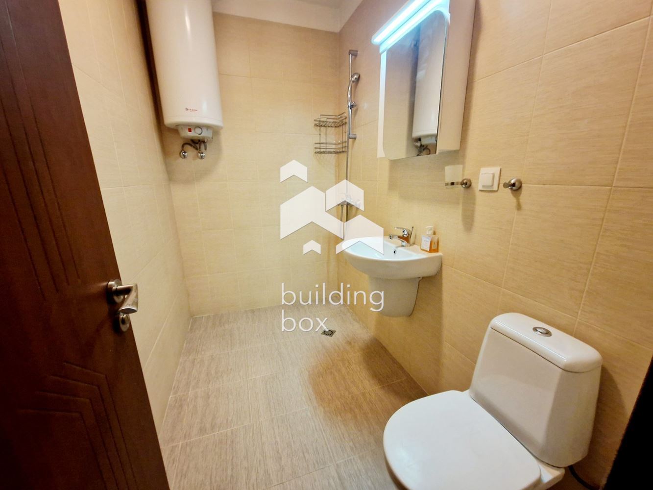 Двустаен апартамент в Гео Милев - 0