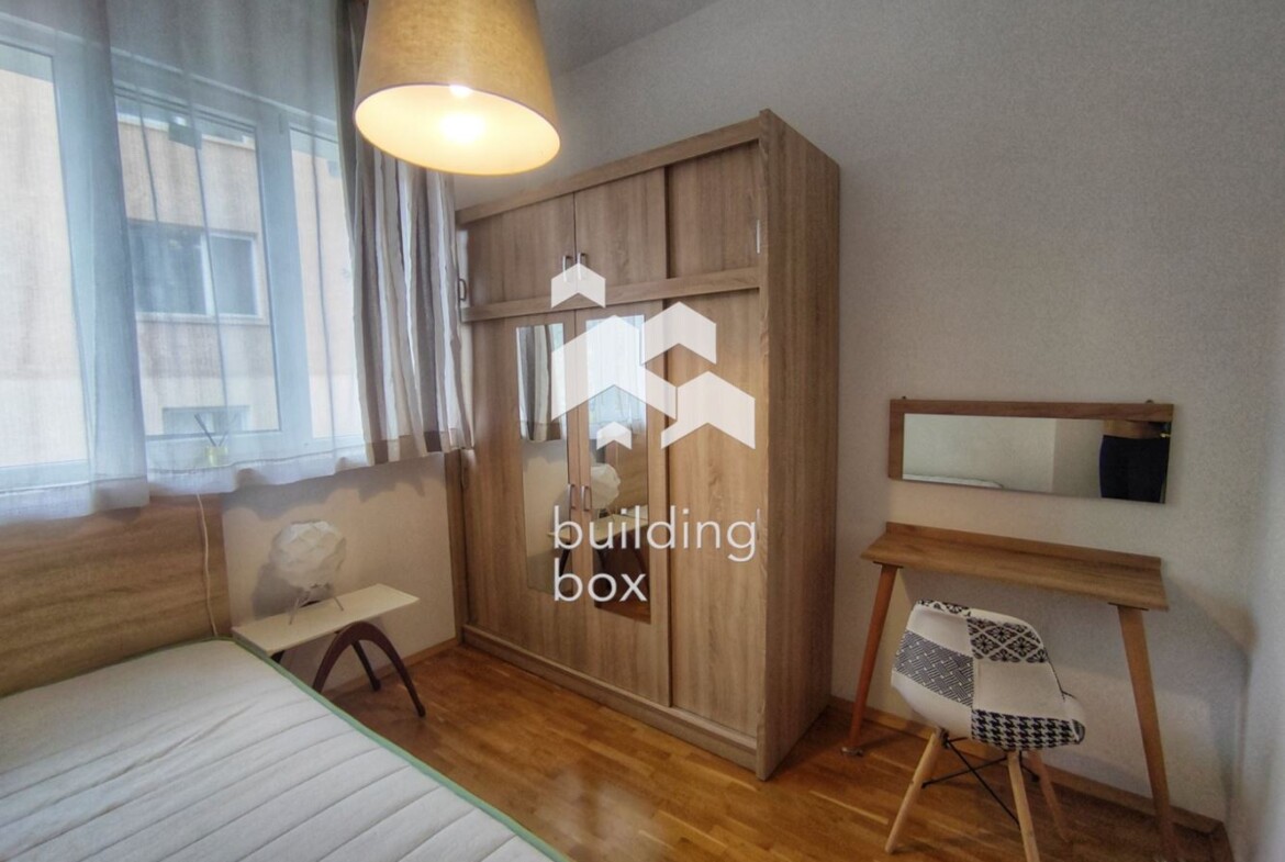 Тристаен апартамент в най-живописната част на кв.Лозенец - 0