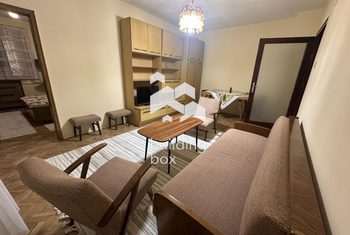 Двустаен апартамент в квартал Гео Милев - 0