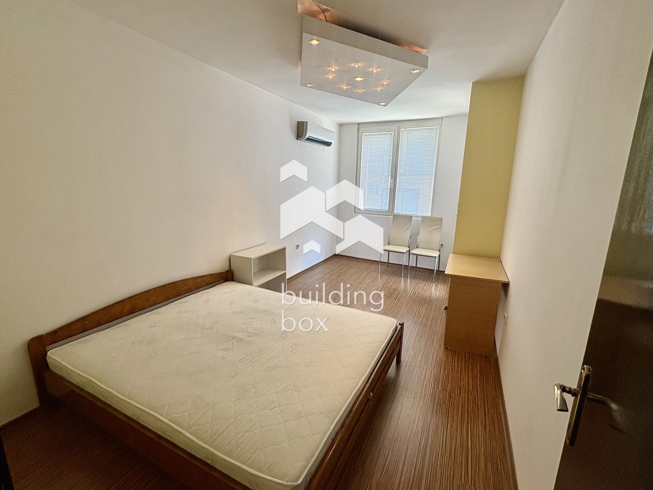 Двустаен апартамент в кв. Редута - 0