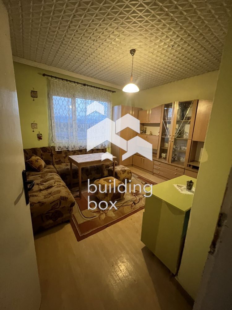 Къща в село Караджово - 0