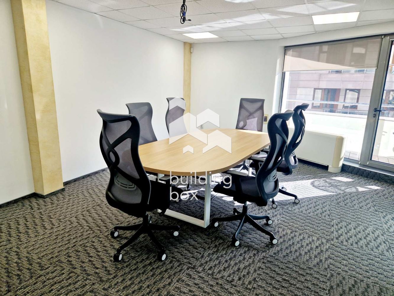 Обзаведен офис в представителна сграда до Борисова градина