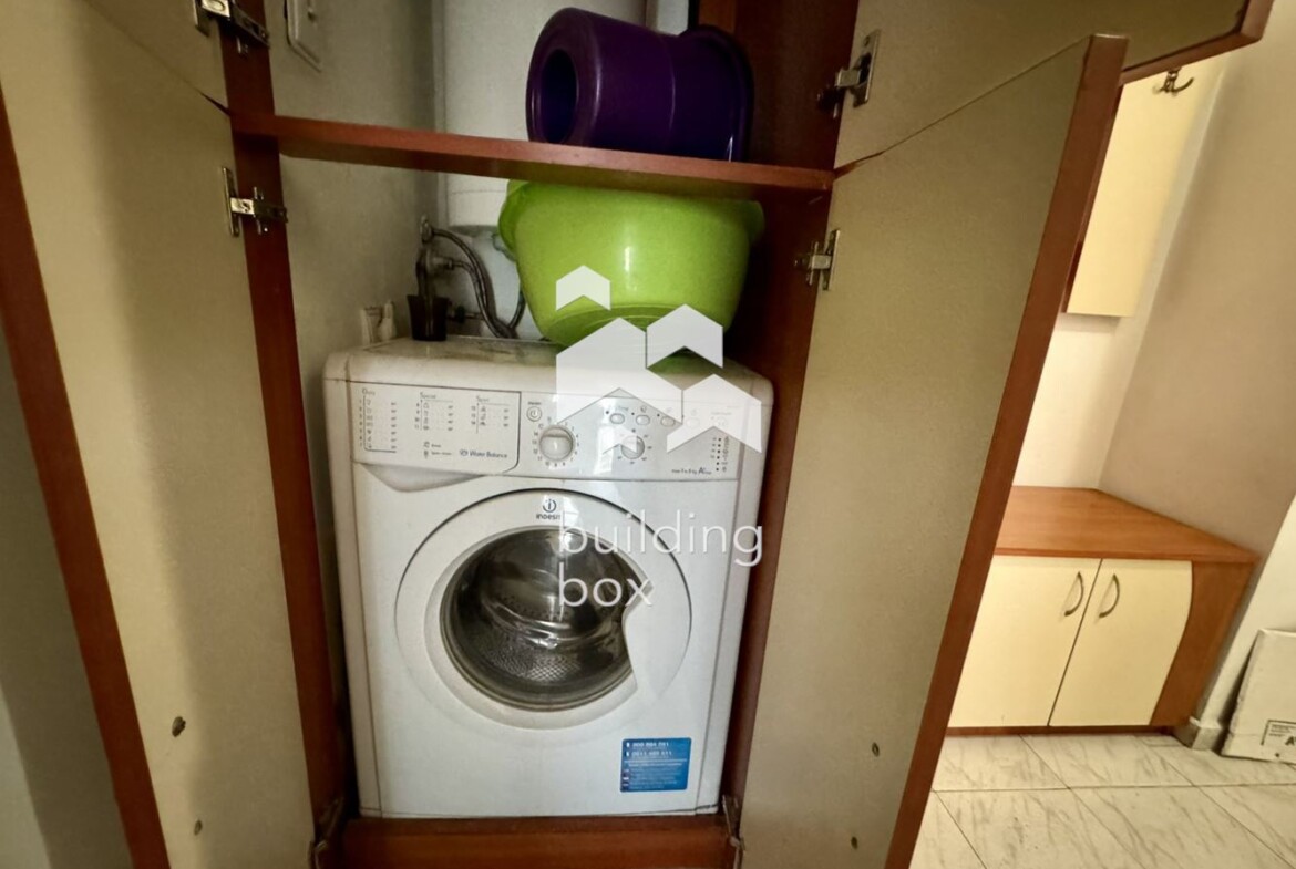 Двустаен апартамент точно до Парадайс мол - 0