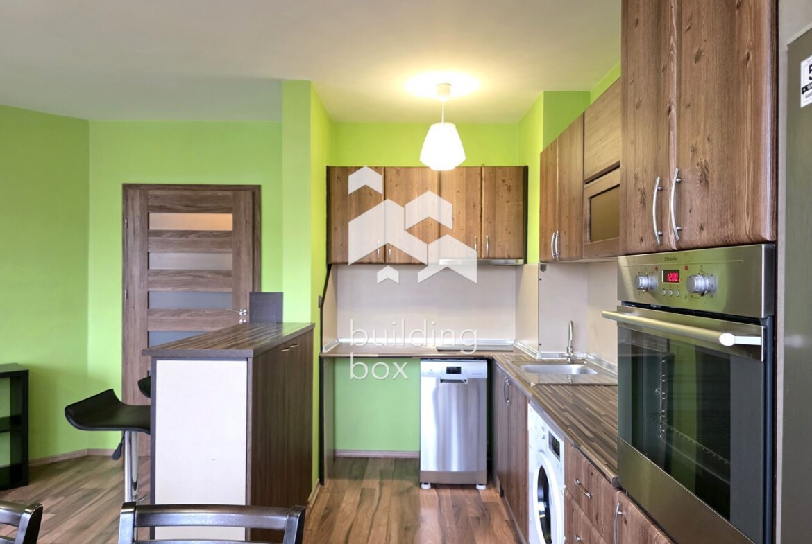 Обзаведен двустаен апартамент - кв. Витоша - 0