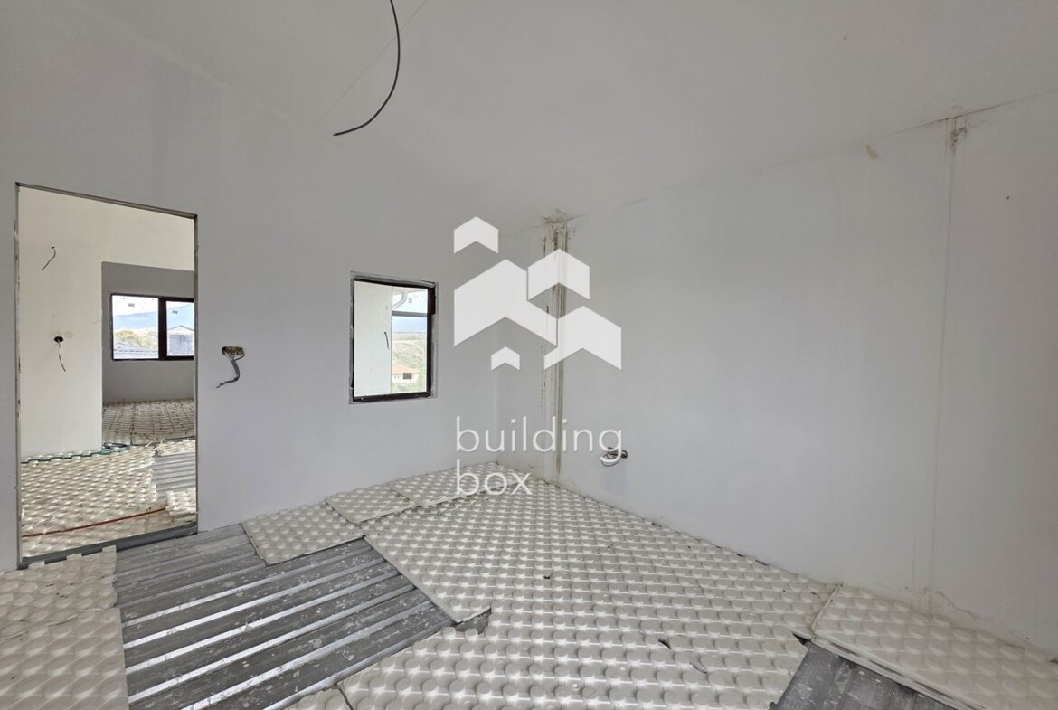 Просторна къща - с. Гурмазово - 0