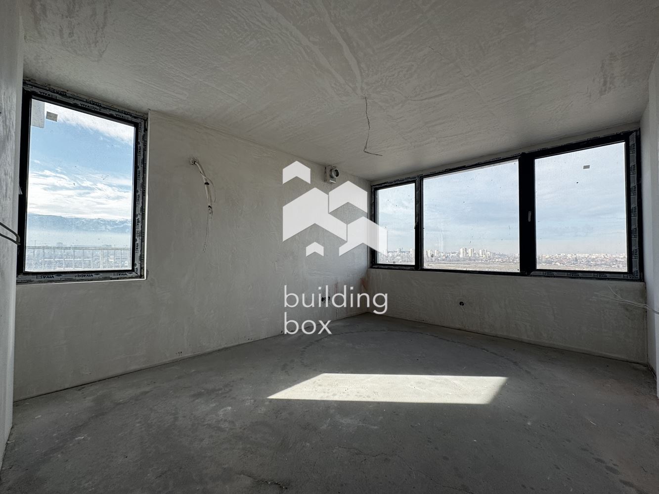 Тристаен апартамент в кв. Дружба 1 - 0