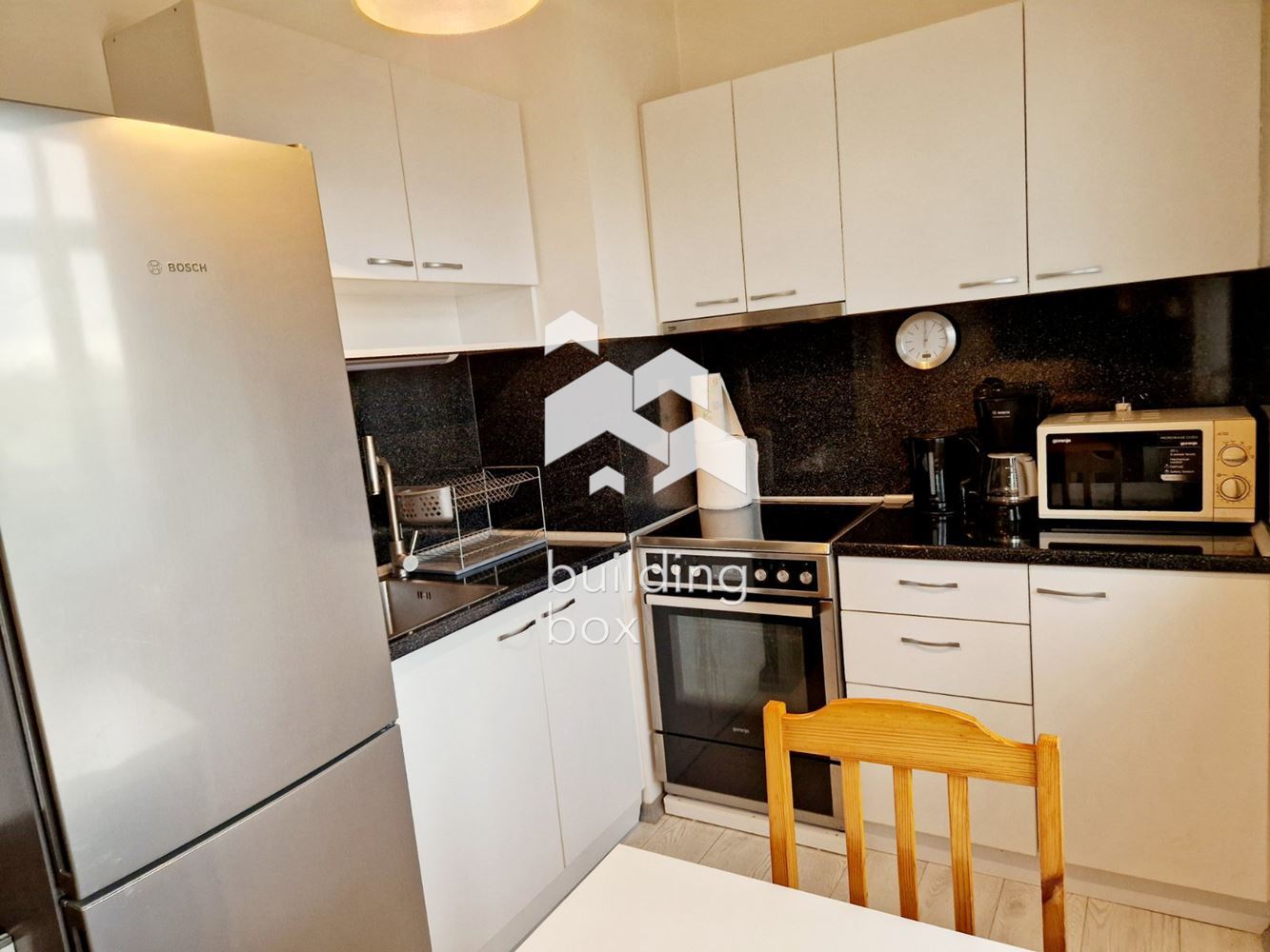 Просторен двустаен апартамент в Младост 1 - 0