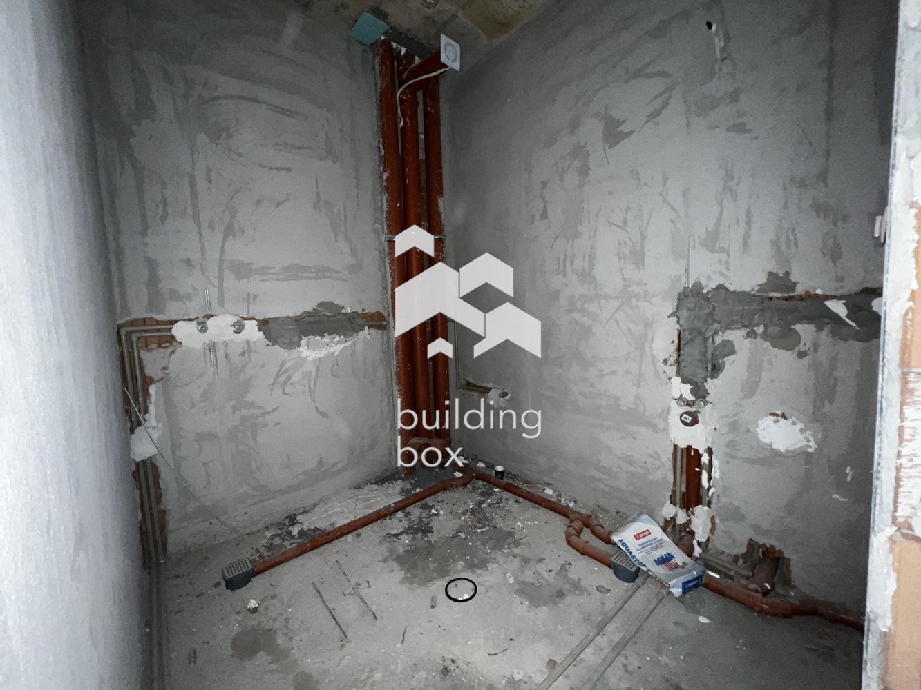 Тристаен апартамент - кв. Оборище - 0