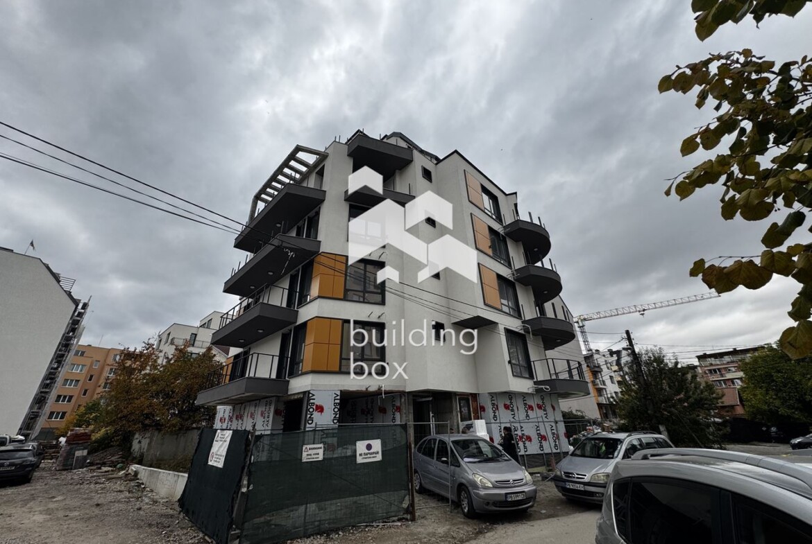 Тристаен апартамент - Люлин Център - 0