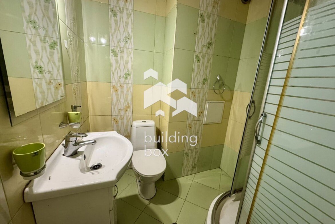 Двустаен апартамент точно до Парадайс мол - 0