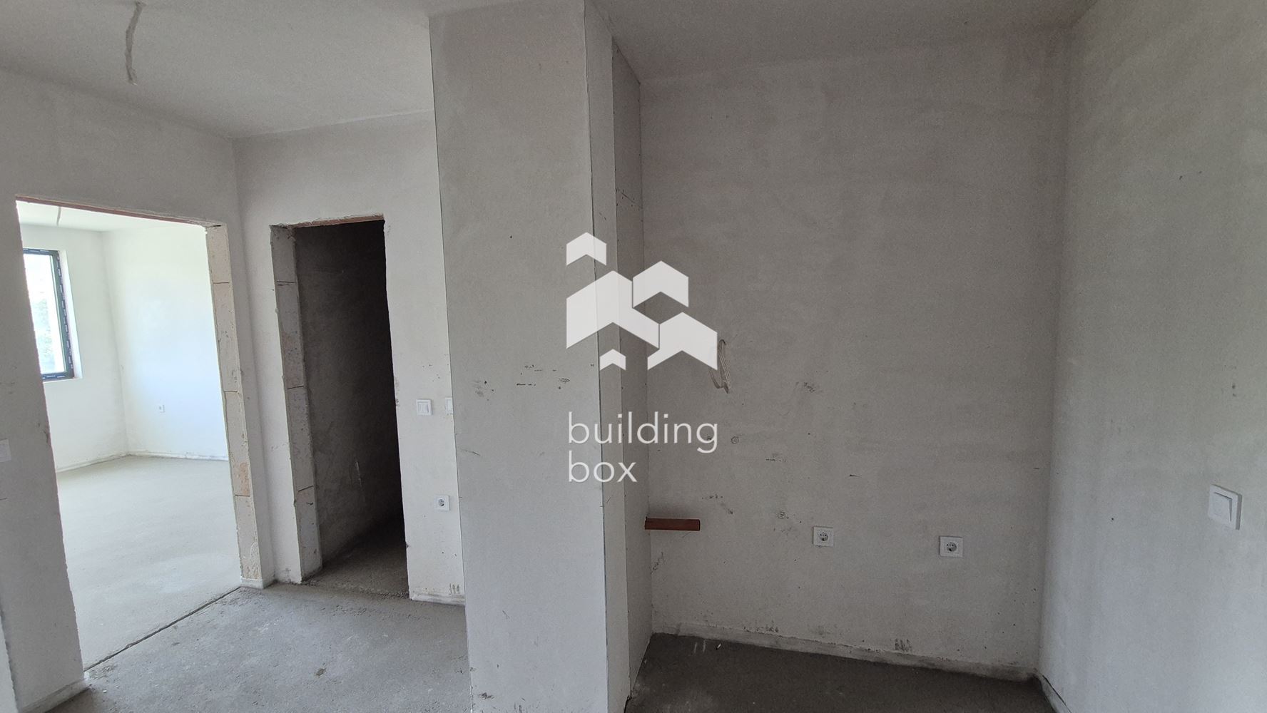 Четиристаен апартамент - кв. Христо Смирненски - 0