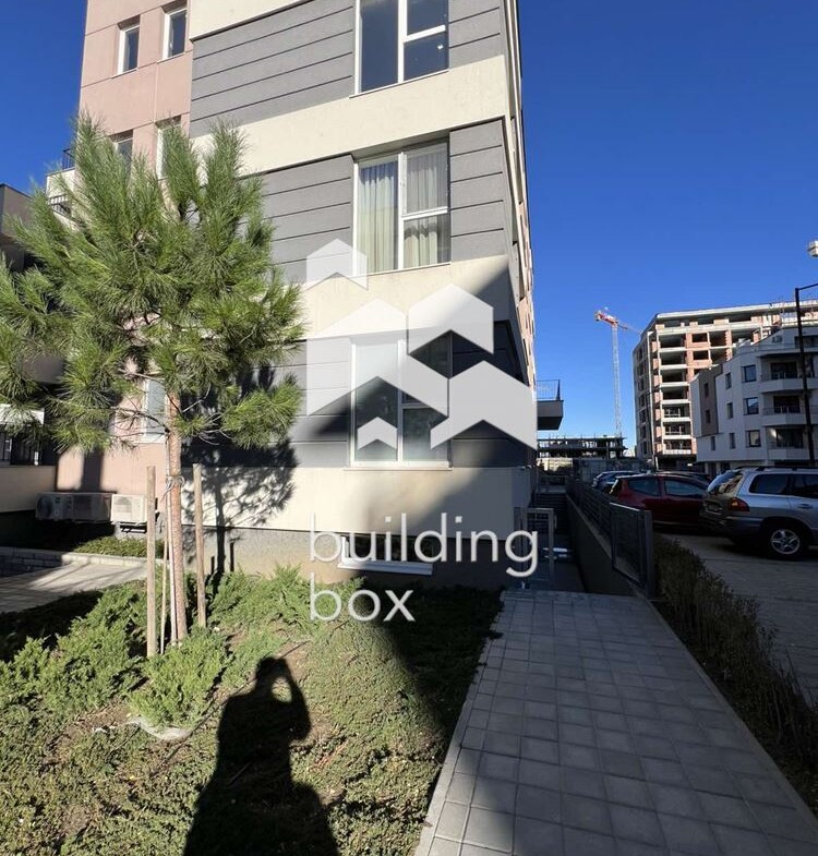 Двустаен апартамент под наем - 0