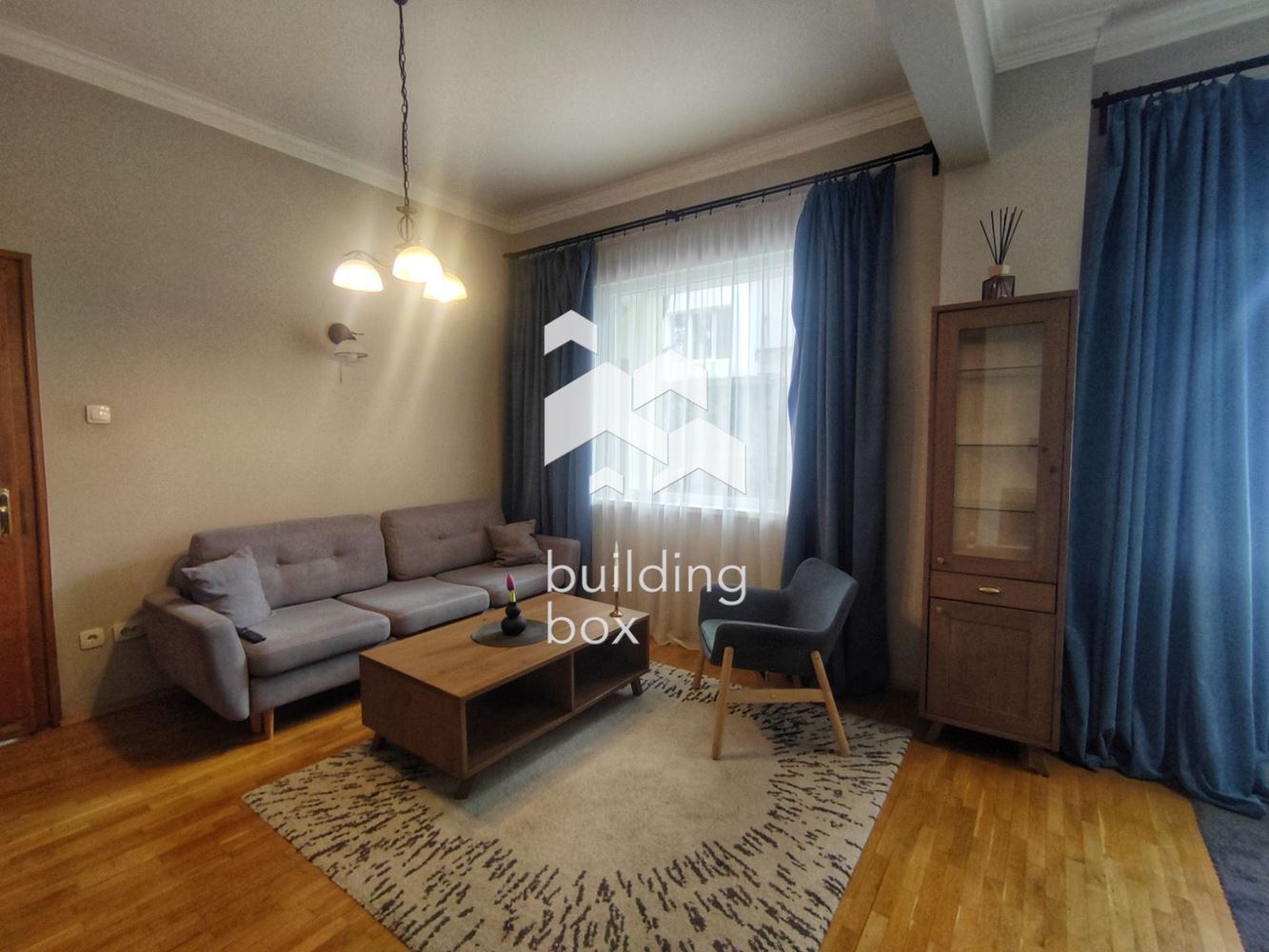 Тристаен апартамент в най-живописната част на кв.Лозенец