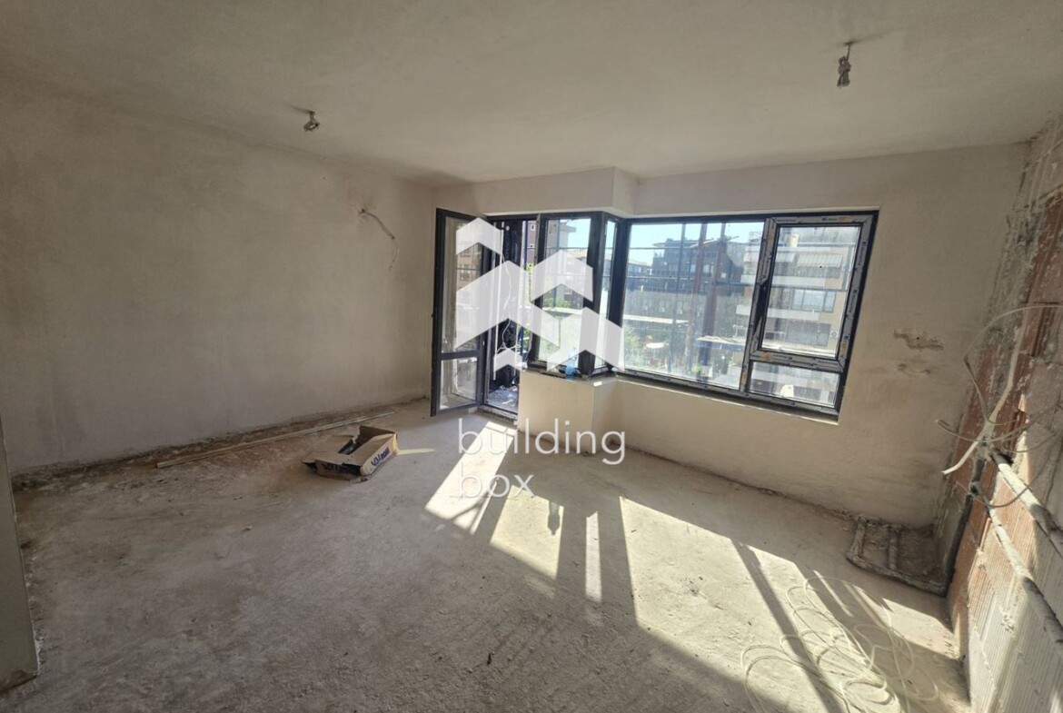 Тристаен апартамент пред АКТ 15 - кв. Витоша - 0