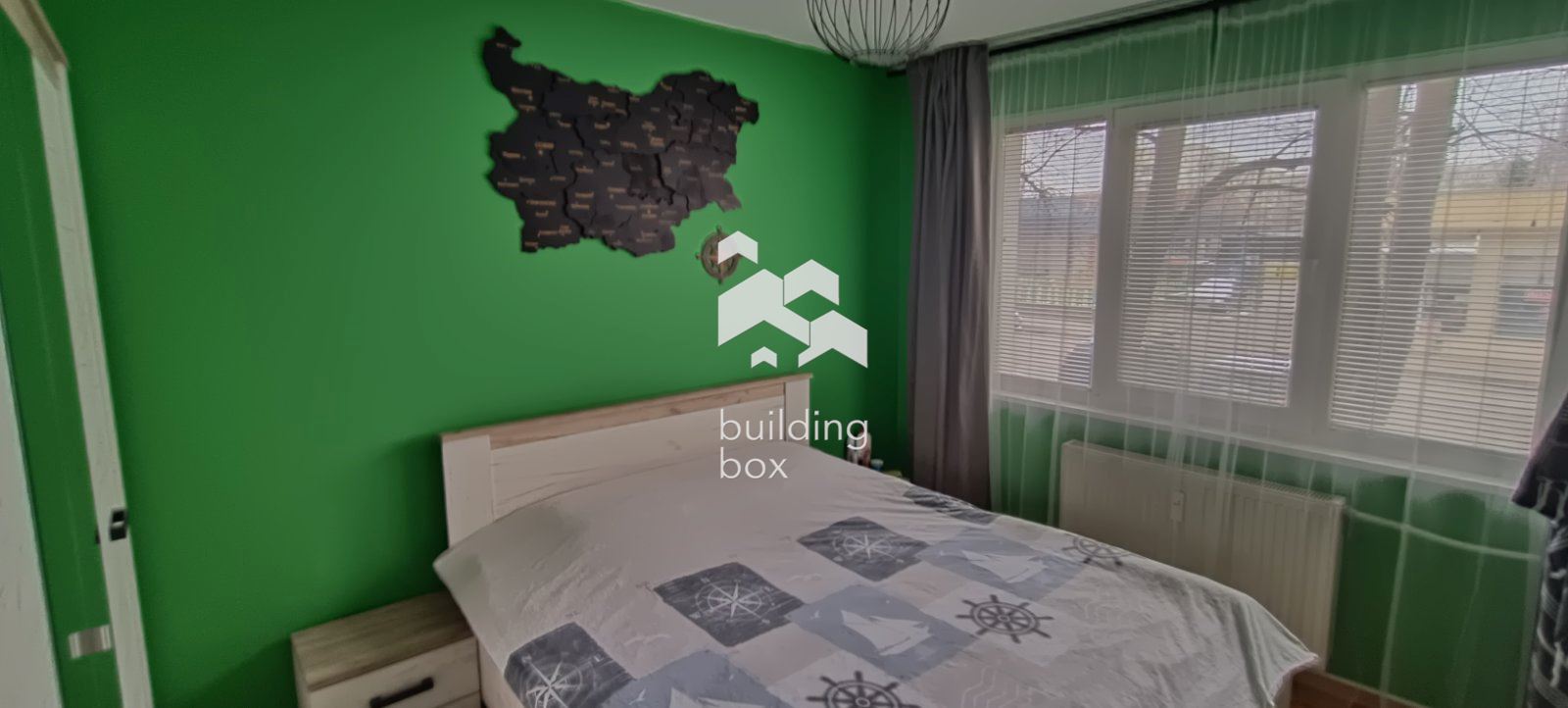 Тристаен апартамент в Люлин 9 - 0