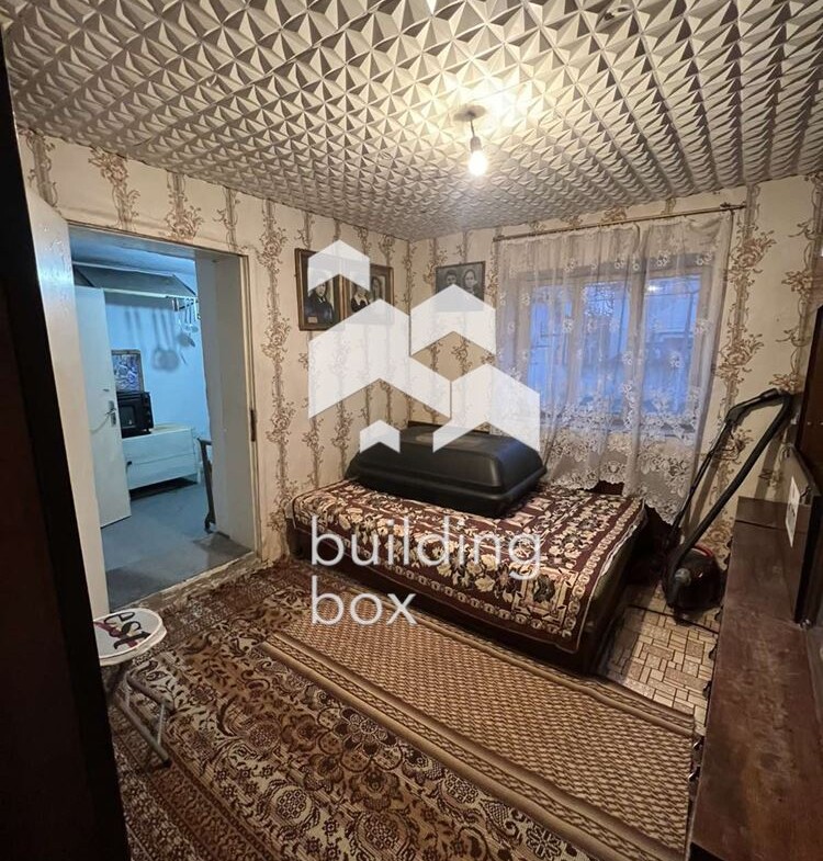 Къща в село Караджово - 0