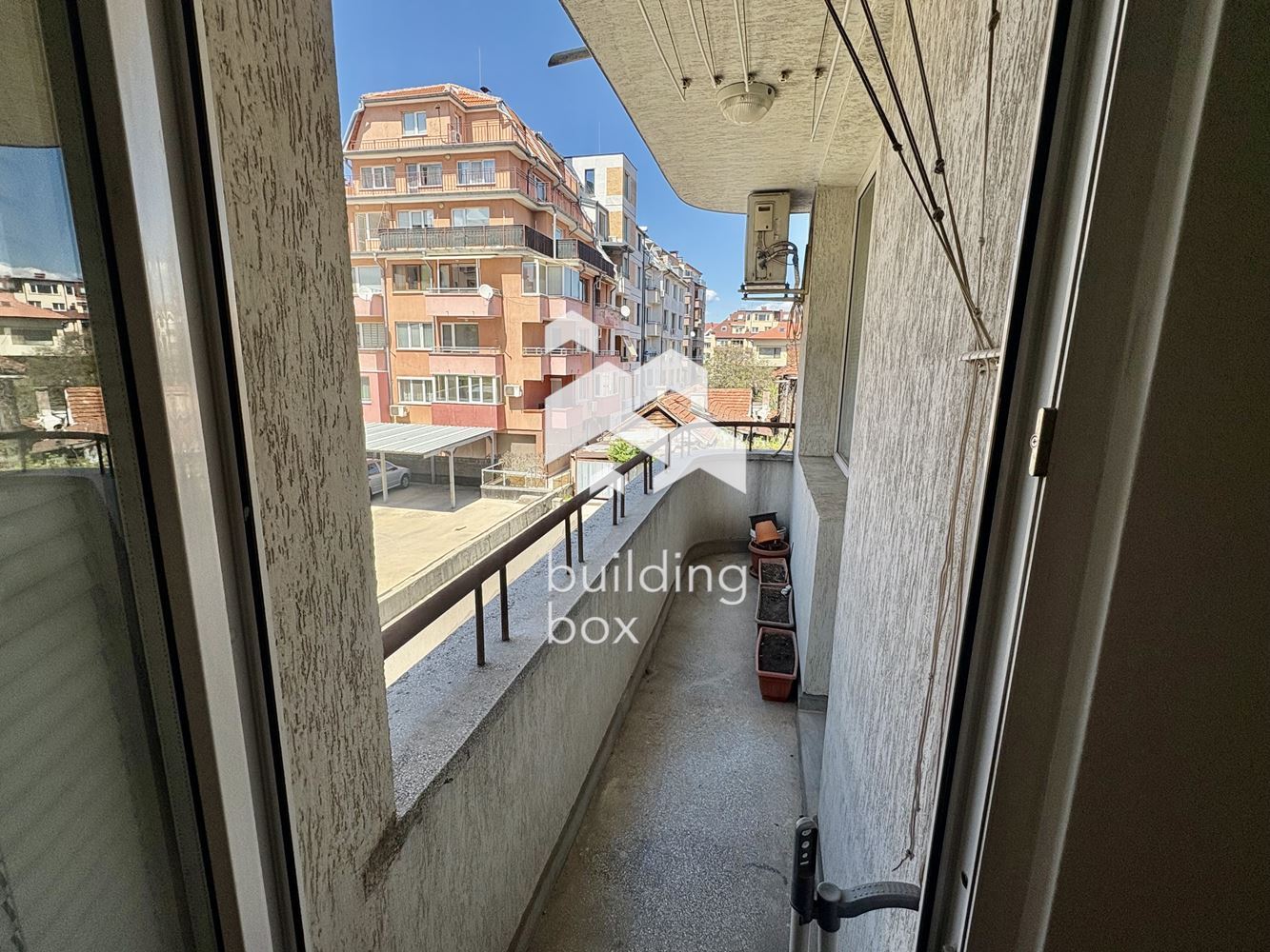 Двустаен апартамент в кв. Редута - 0