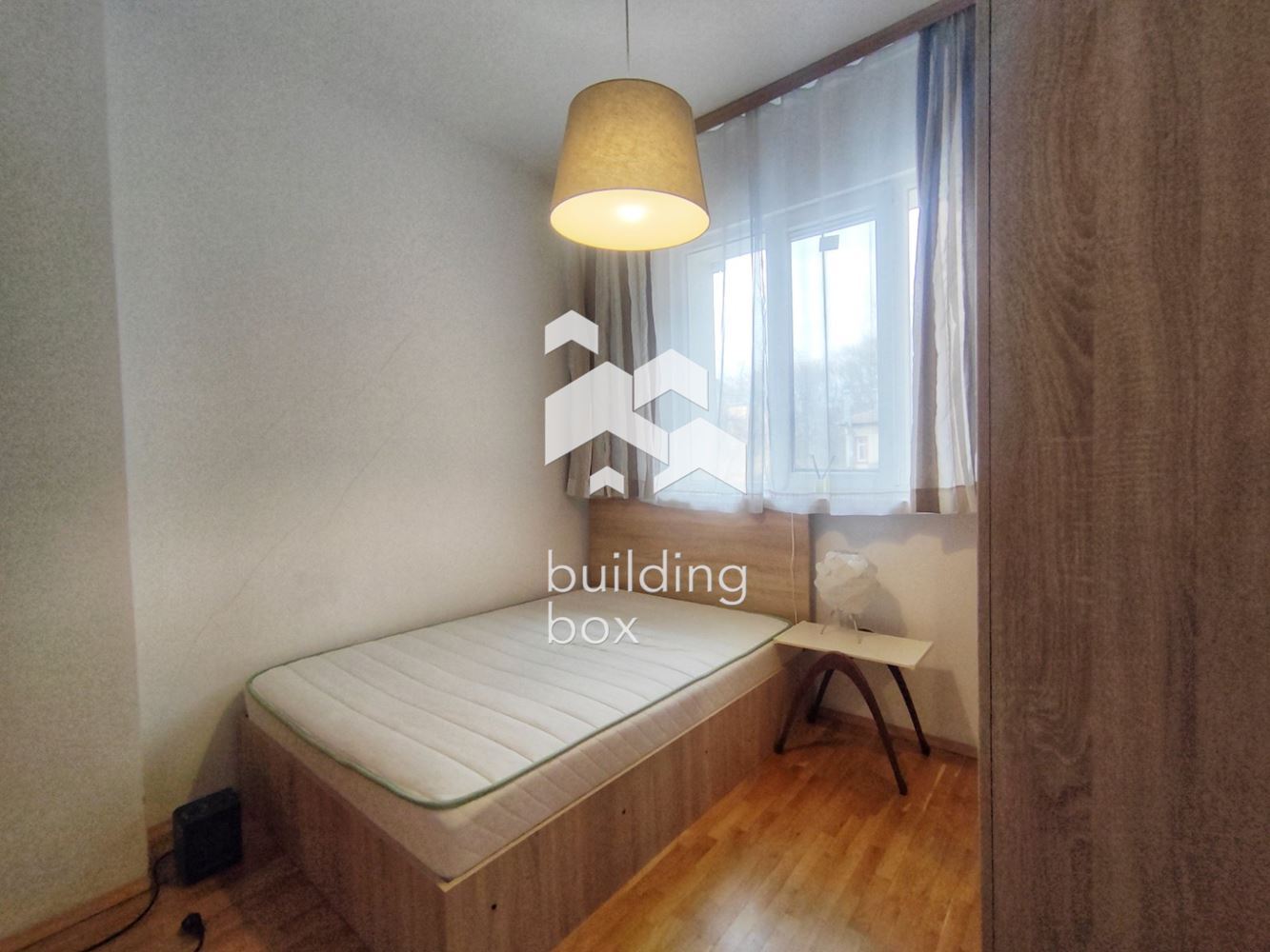 Тристаен апартамент в най-живописната част на кв.Лозенец - 0