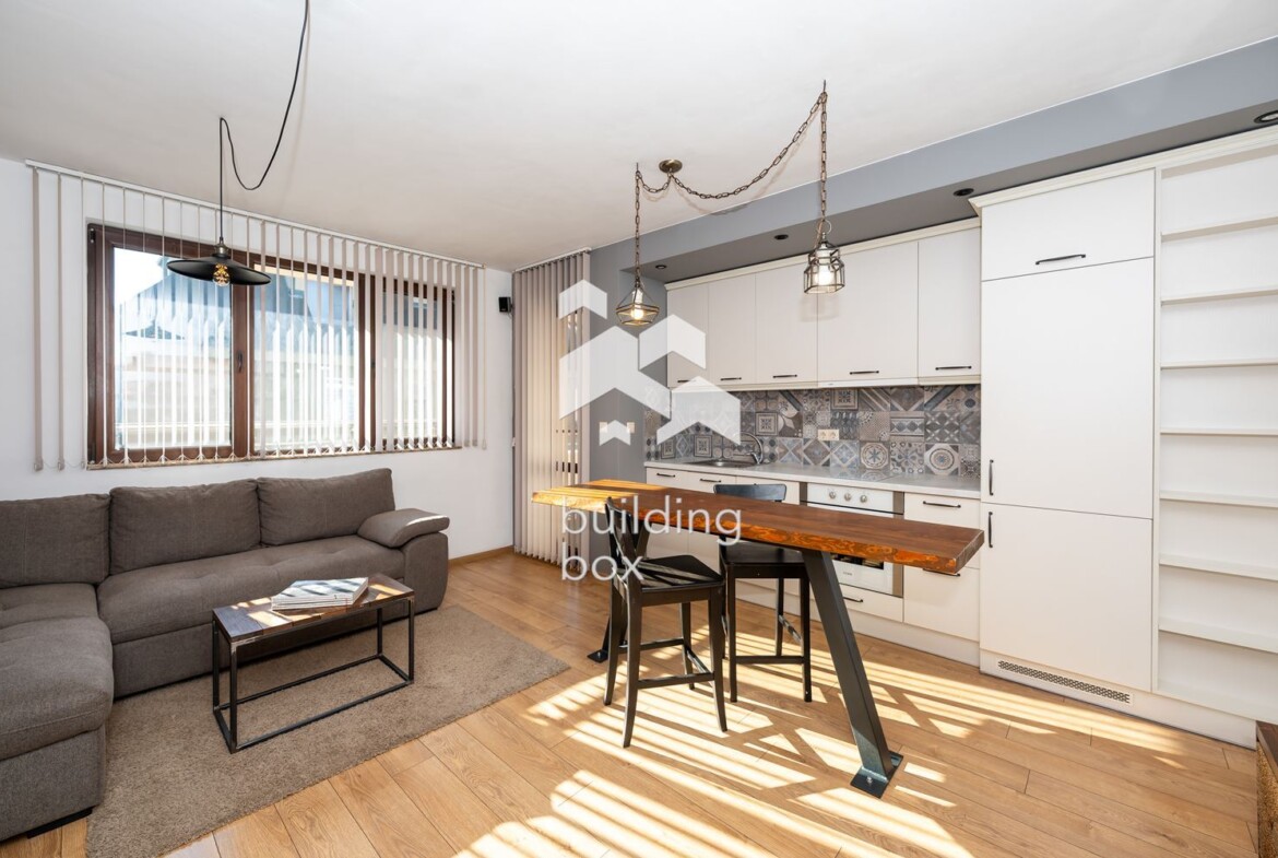 Двустаен обзаведен апартамент - кв. "Христо Смирненски" - 0