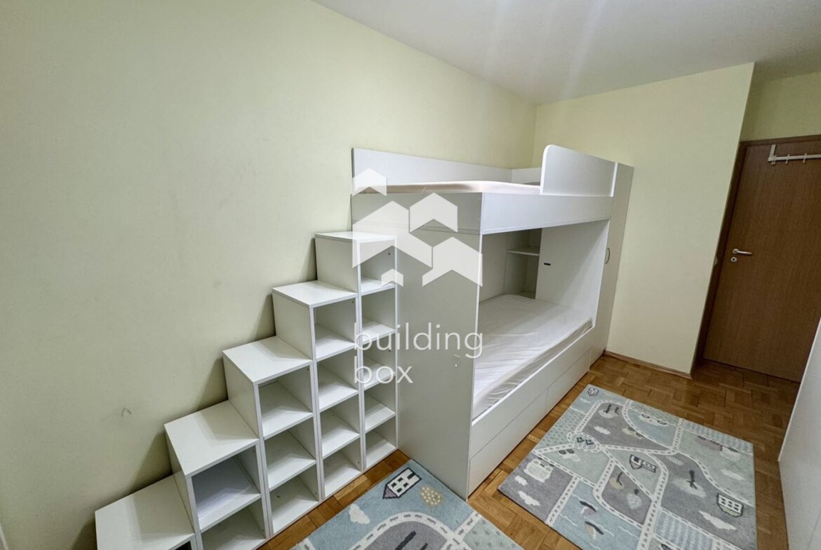 Двустаен апартамент в Банишора - 0