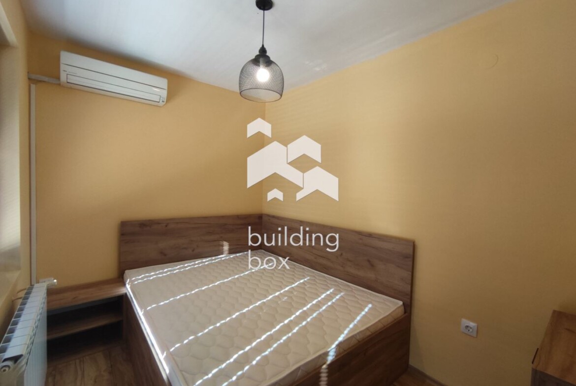 Двустаен апартамент на изключително атрактивна локация - 0