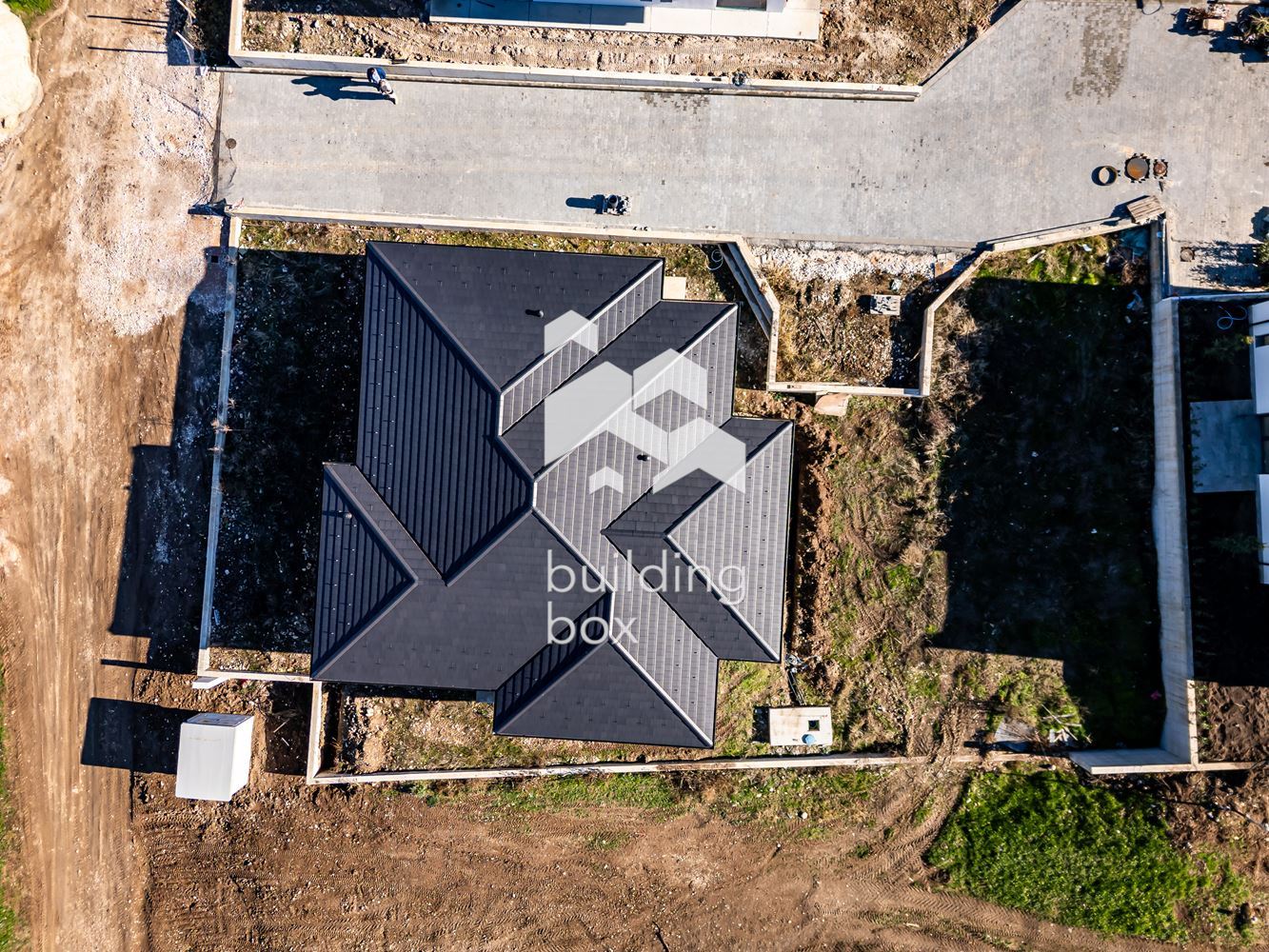 Едноетажна къща със страхотна панорама в Марково - 0