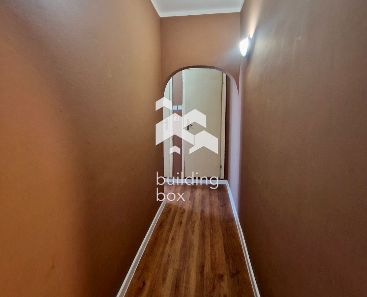 Двустаен с отделна кухня в Обеля 2 - 0