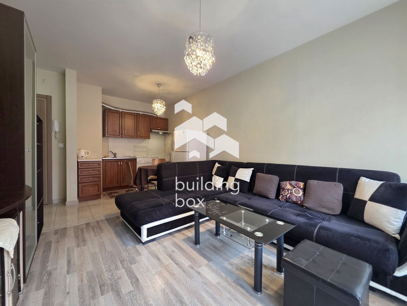 Двустаен апартамент в Гео Милев