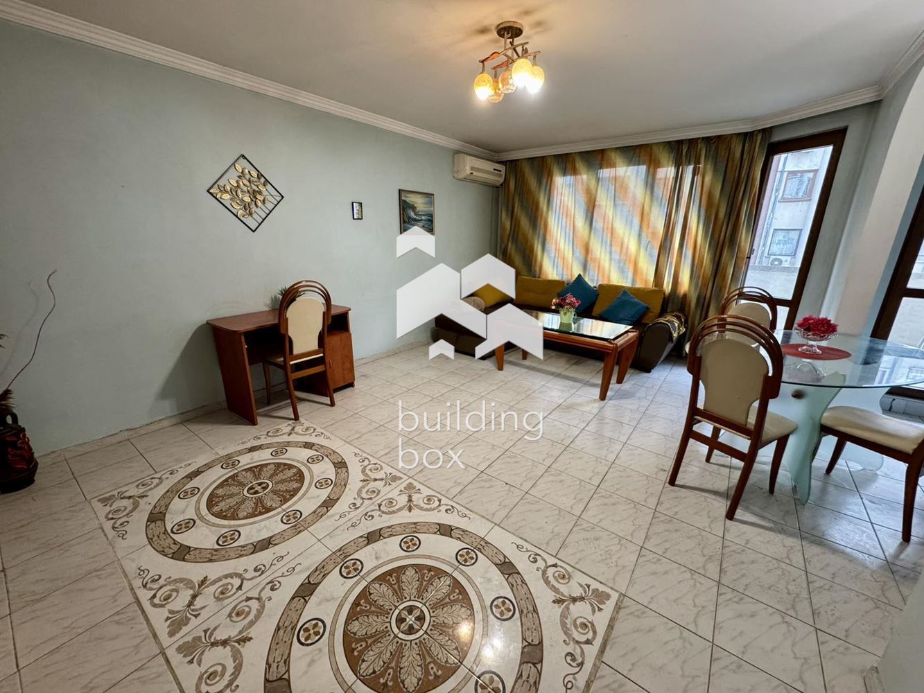 Двустаен апартамент точно до Парадайс мол - 0