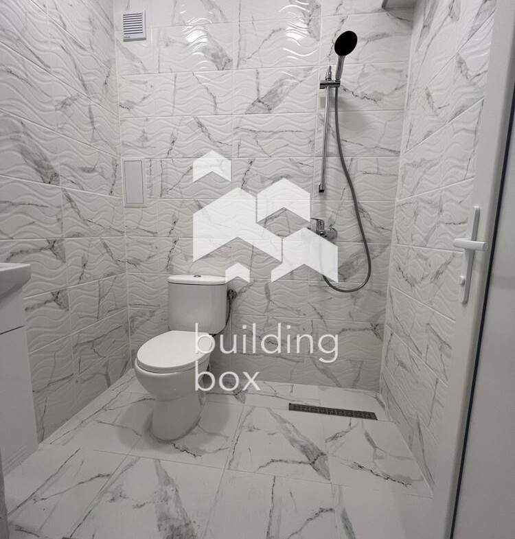 Двустаен апартамент под наем - 0