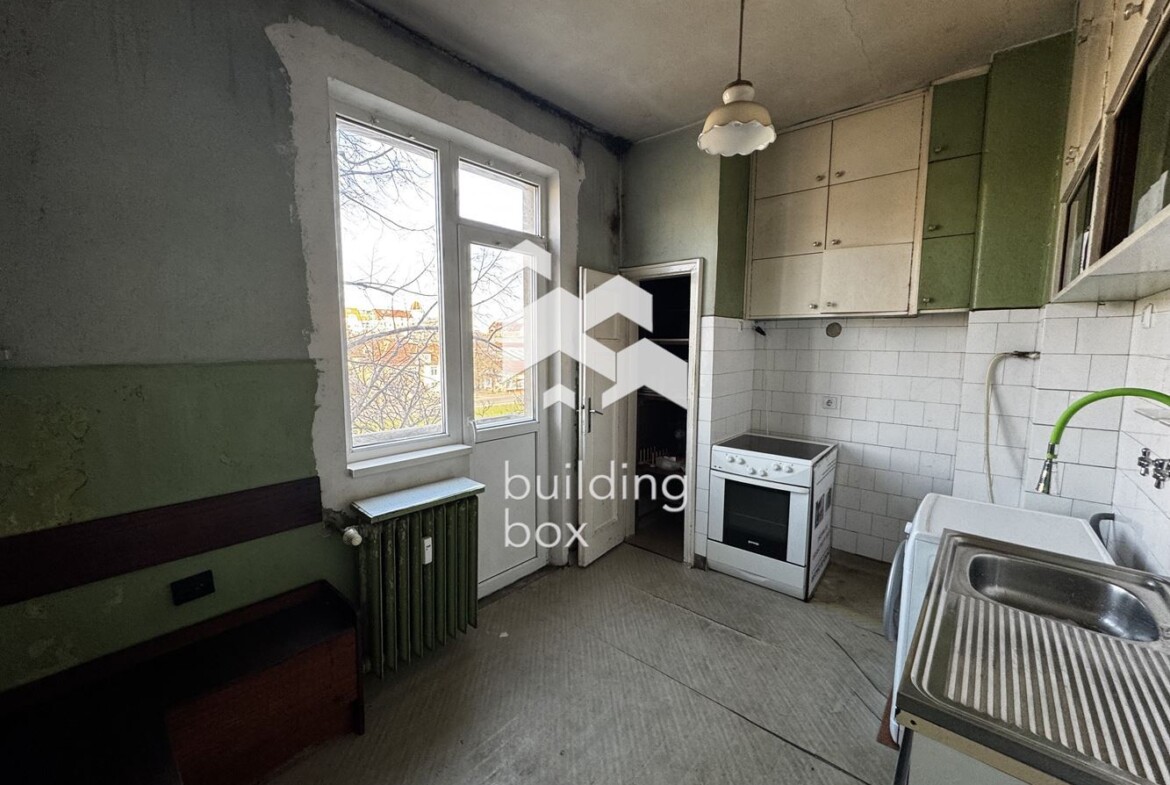 Тристаен апартамент в Центъра на гр. София - 0