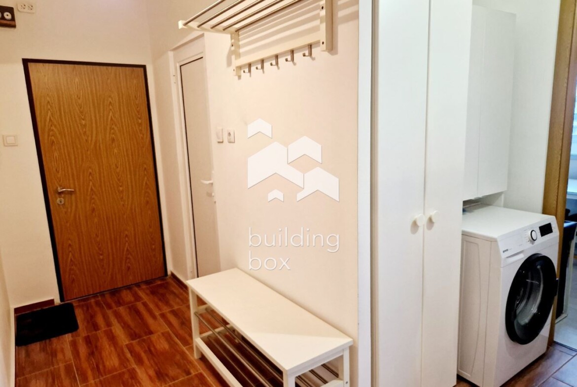 Просторен двустаен апартамент в Младост 1 - 0