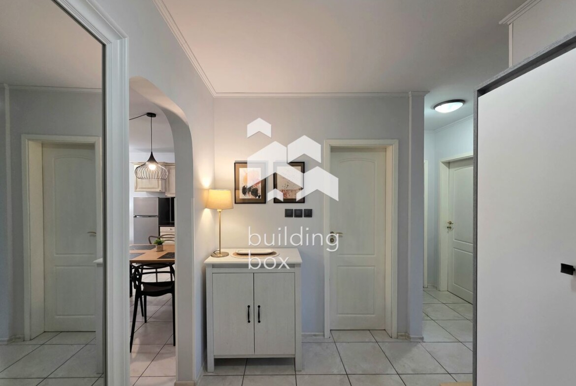 Тристаен апартамент в Лозенец - 0