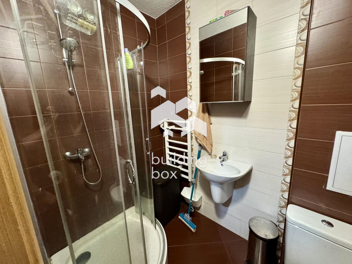 Двустаен апартамент в Банишора - 0