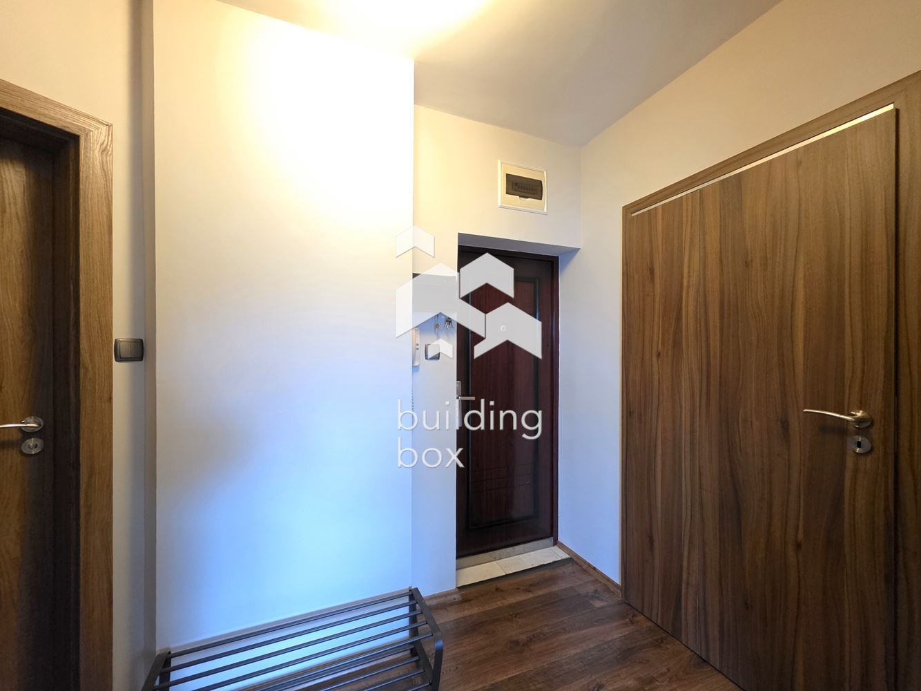 Обзаведен двустаен апартамент - кв. Витоша - 0