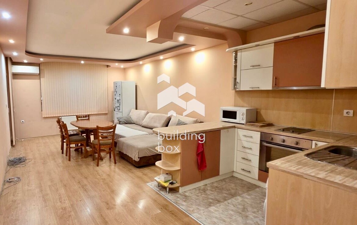 Тристаен апартамент под наем в Дружба 2 - 0