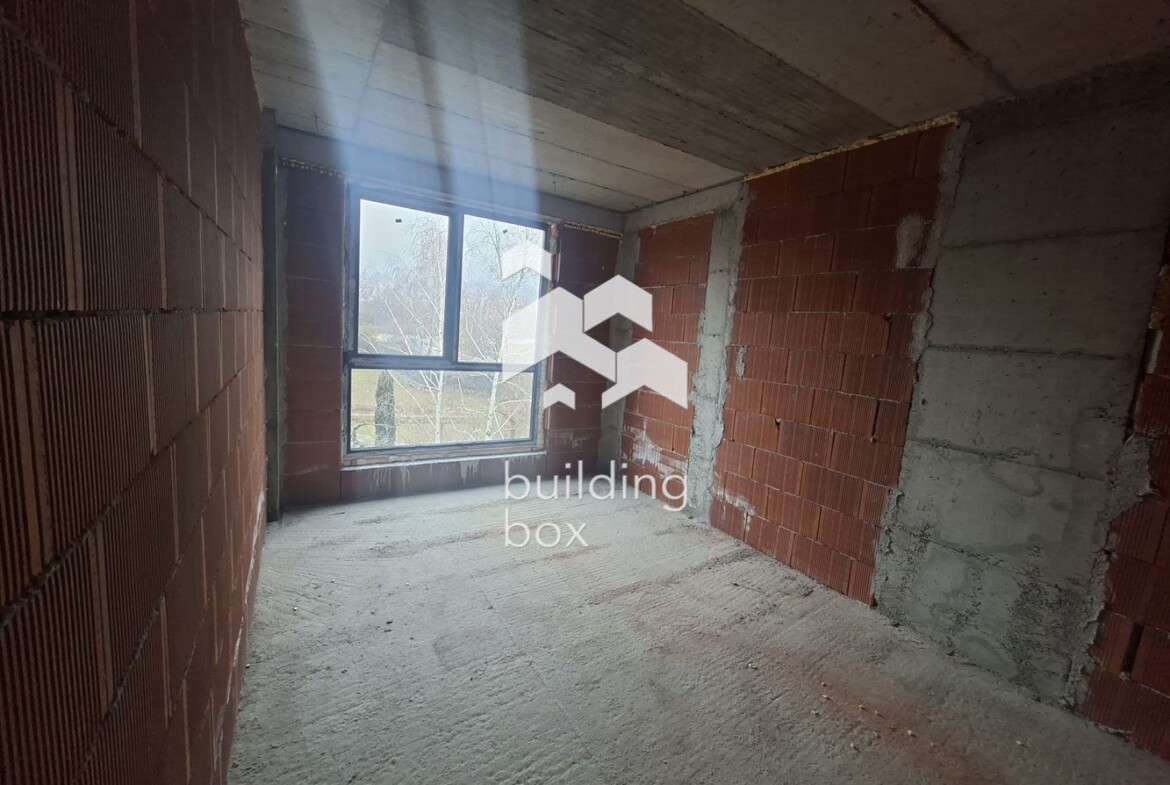 Продава тристаен апартамент в Бояна - 0