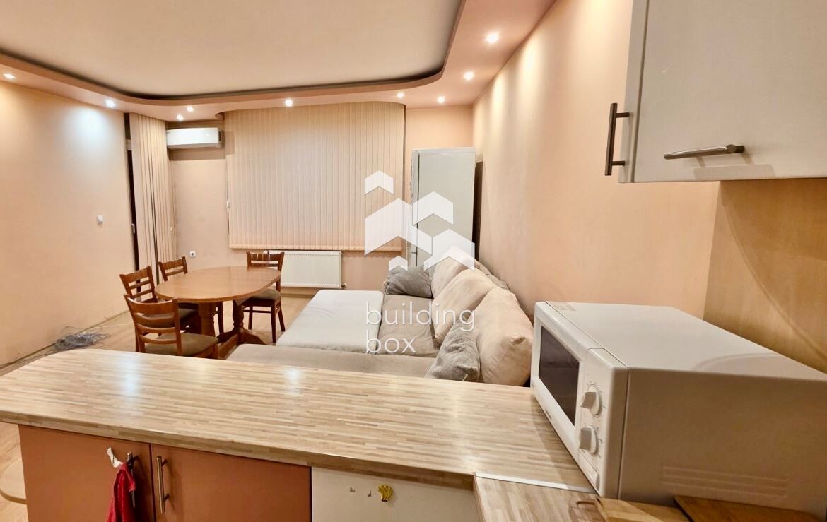 Тристаен апартамент под наем в Дружба 2 - 0