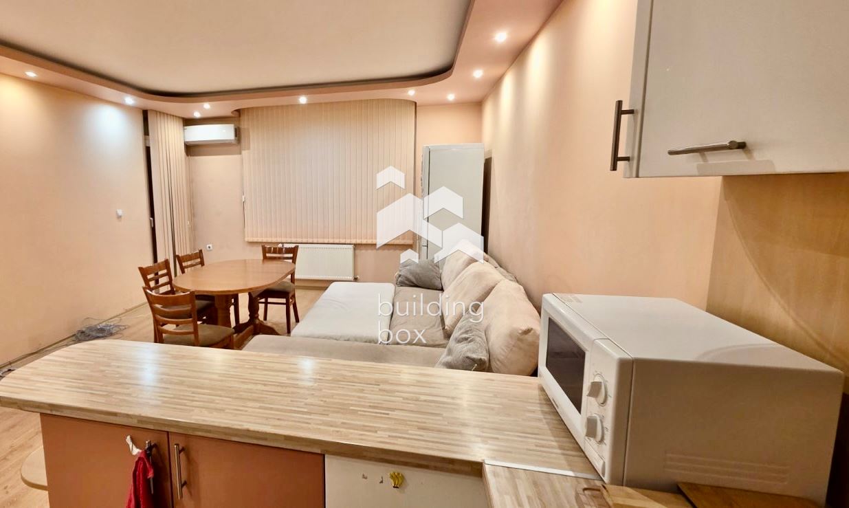 Тристаен апартамент под наем в Дружба 2 - 0