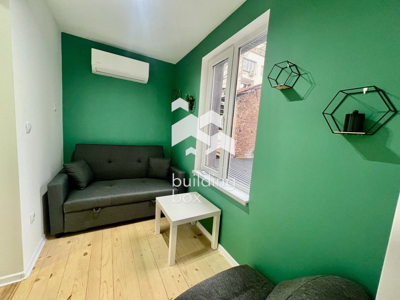 Тристаен апартамент в Център - 0