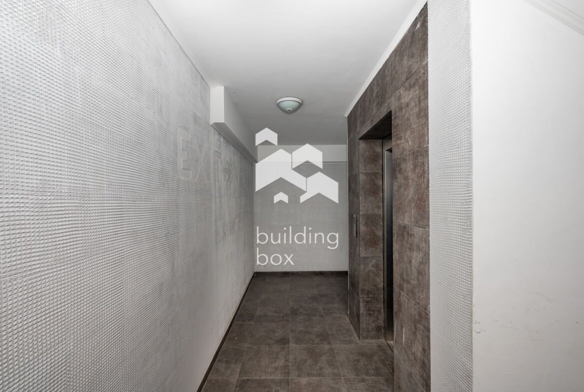 Двустаен обзаведен апартамент - кв. "Христо Смирненски" - 0