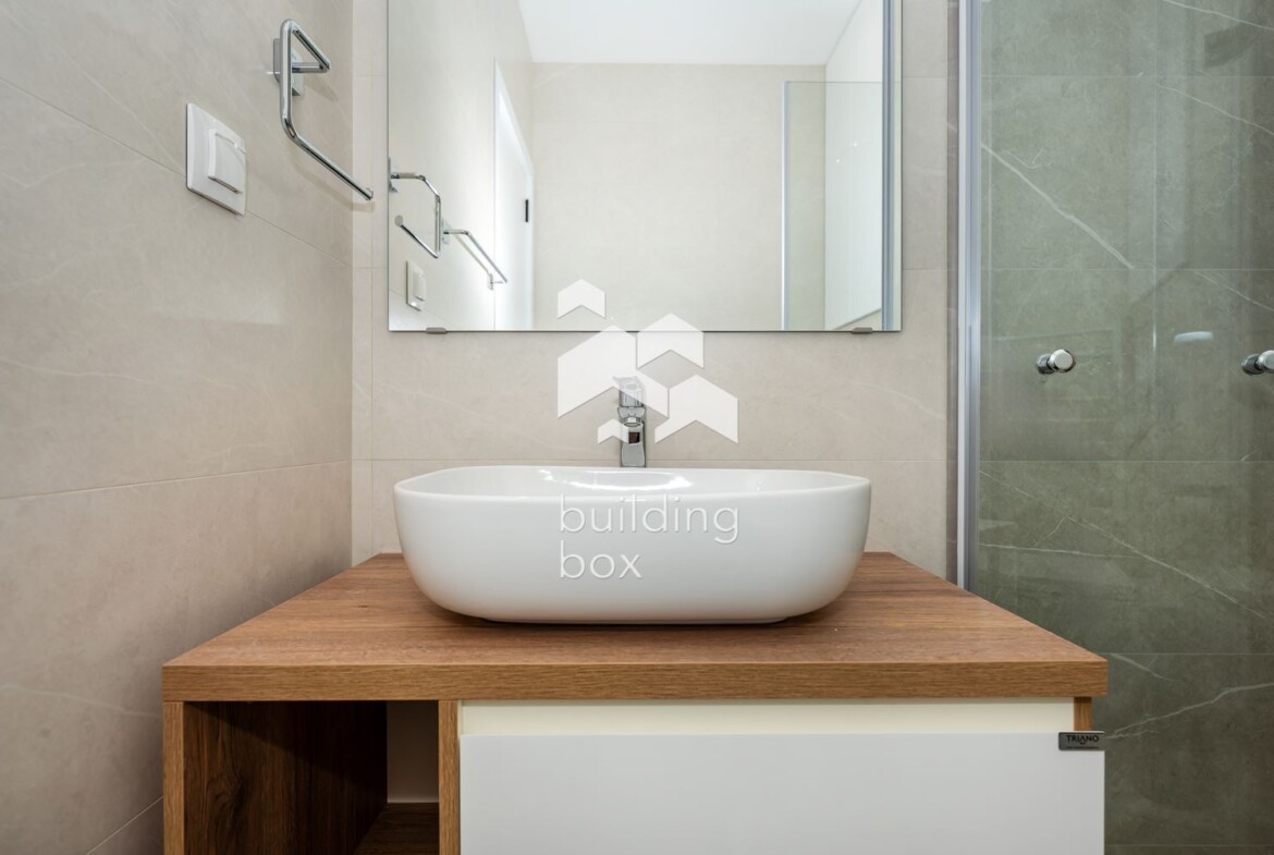 Двустаен обзаведен апартамент под наем - кв. Отдих и култура - 0