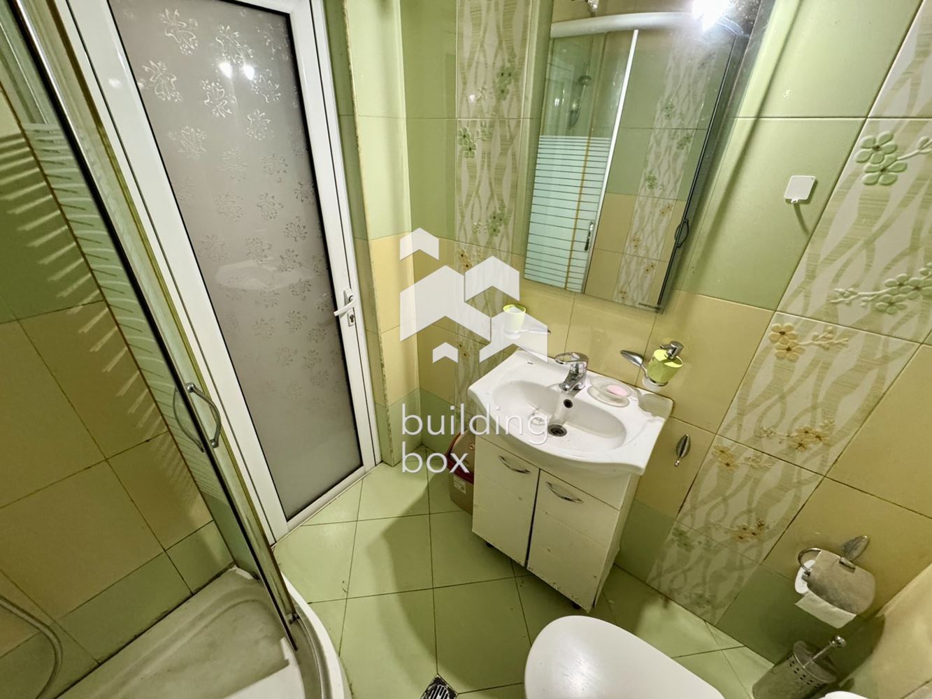 Двустаен апартамент точно до Парадайс мол - 0