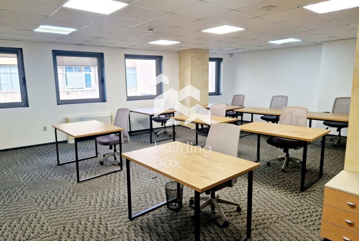 Обзаведен офис в представителна сграда до Борисова градина - 0