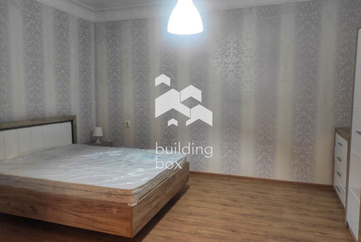 Двустаен апартамент до НДК - 0